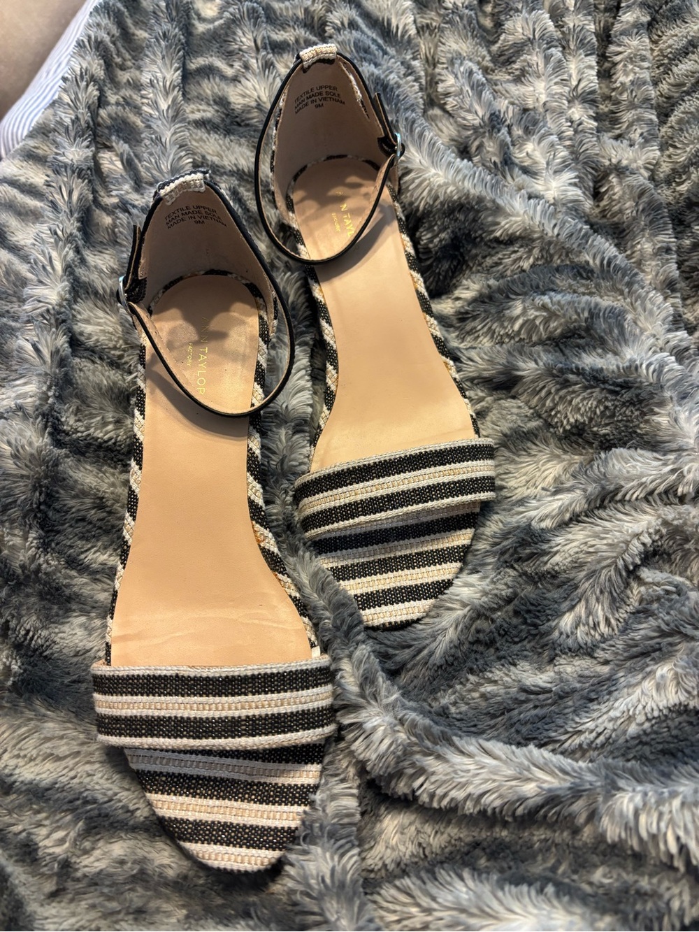 Ann Taylor Factory Black & White Striped Ankle-Strap Sandals
